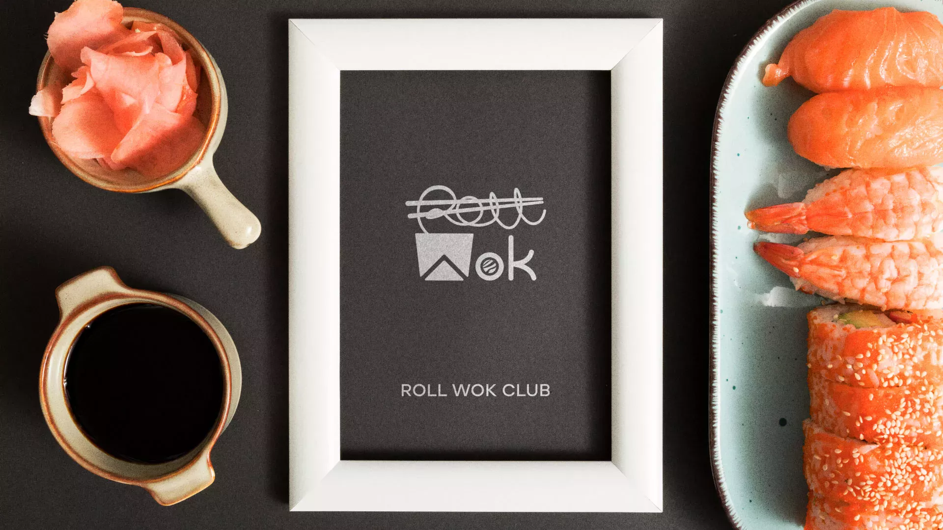 Разработка логотипа суши-бара «Roll Wok Club» в Рыльске
